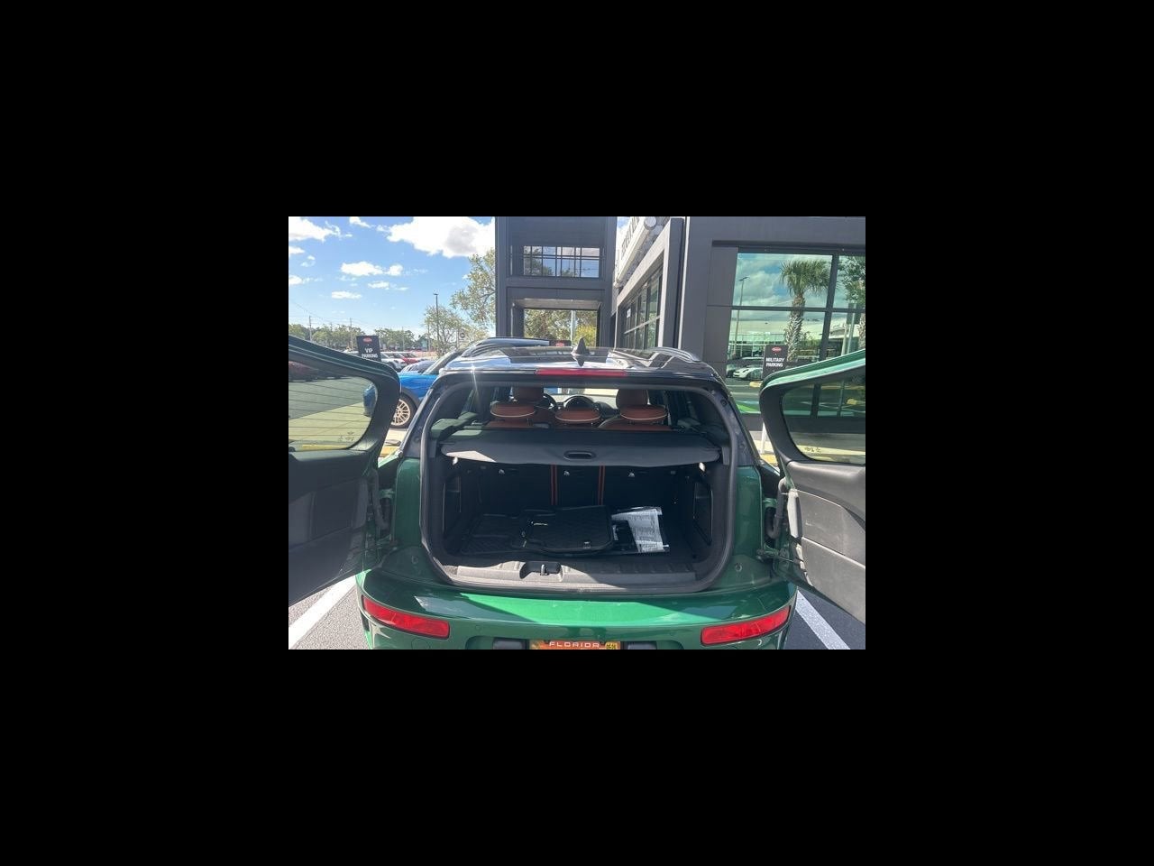 2022 MINI CLUBMAN SIGNATURE