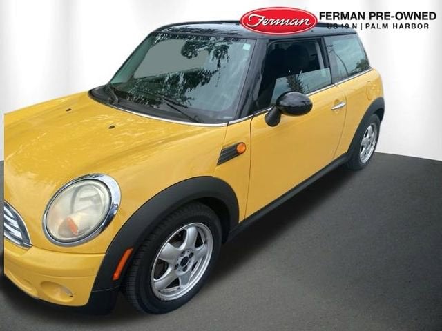 2007 MINI Cooper Hardtop Base