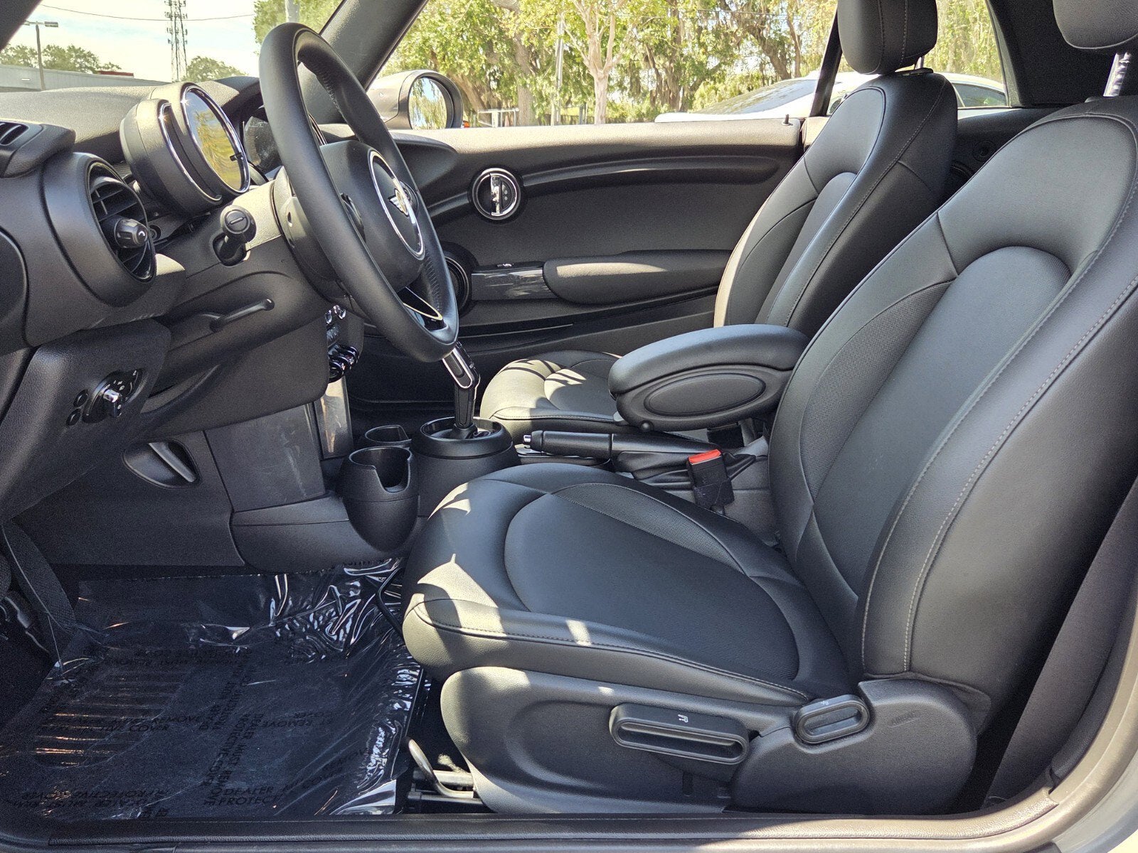 2021 MINI CONVERTIBLE CLASSIC