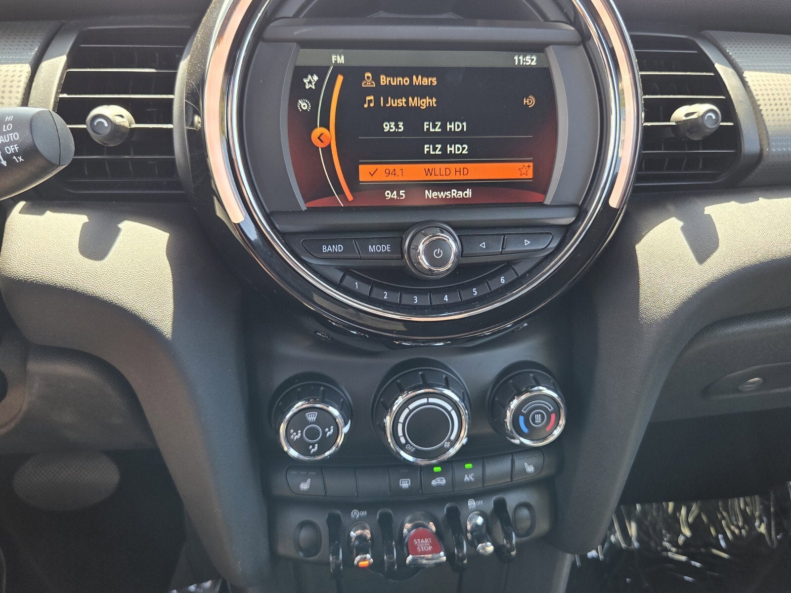 2021 MINI CONVERTIBLE CLASSIC