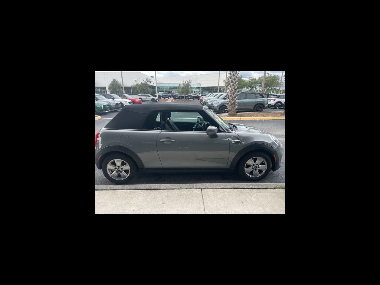 2021 MINI CONVERTIBLE Cooper