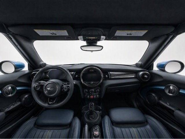 2021 MINI CONVERTIBLE Signature