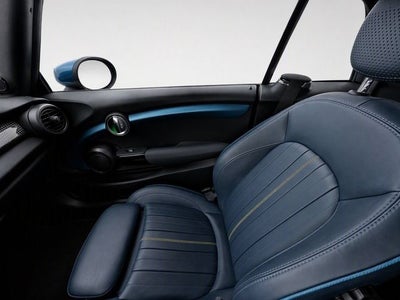 2021 MINI CONVERTIBLE Signature