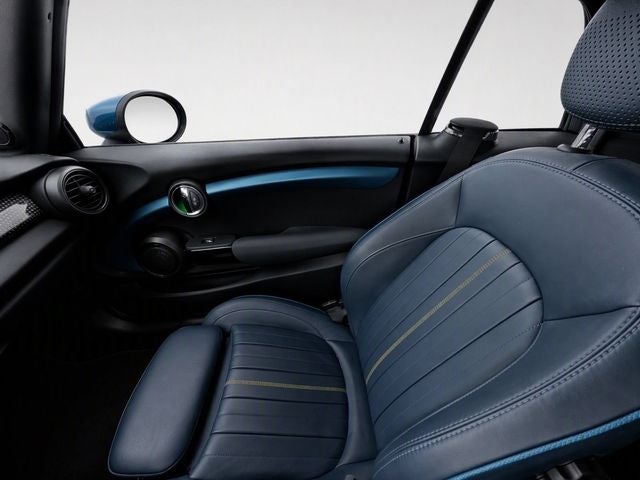 2021 MINI CONVERTIBLE Signature