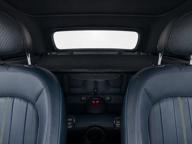 2021 MINI CONVERTIBLE Signature