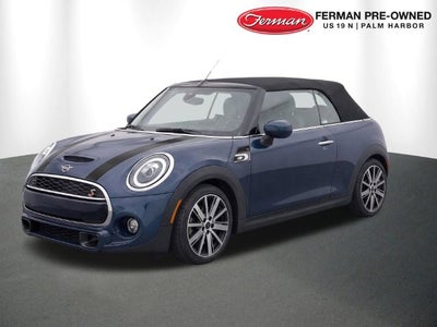 2021 MINI CONVERTIBLE Signature