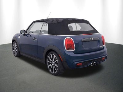 2021 MINI CONVERTIBLE Signature