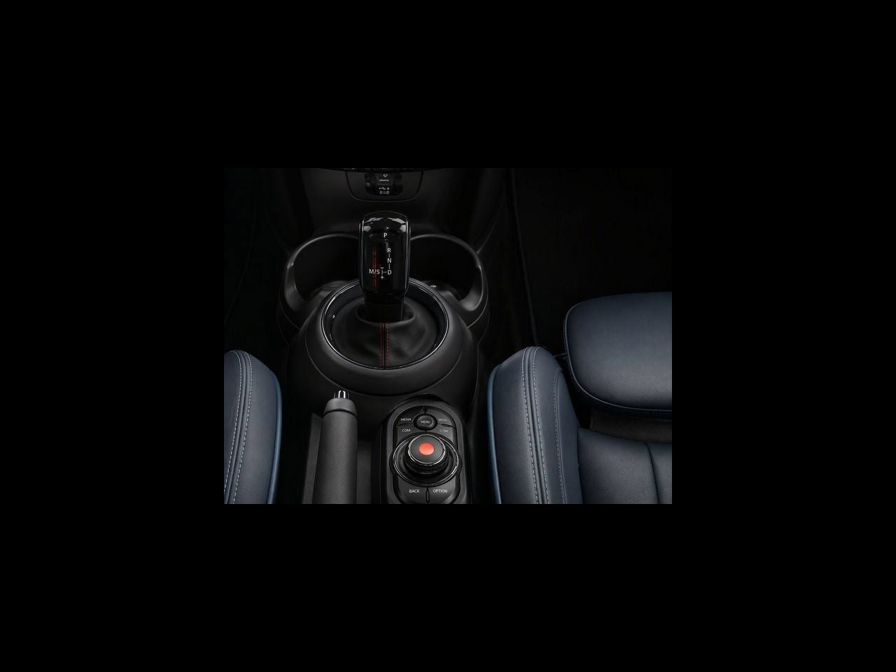 2021 MINI CONVERTIBLE Signature