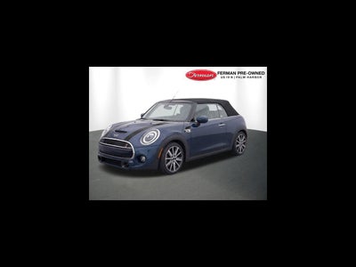 2021 MINI CONVERTIBLE Signature