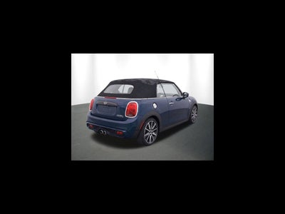 2021 MINI CONVERTIBLE Signature