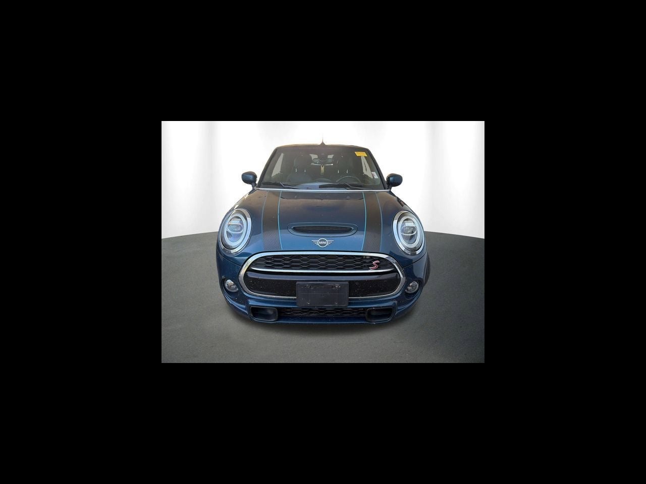 2021 MINI CONVERTIBLE Signature