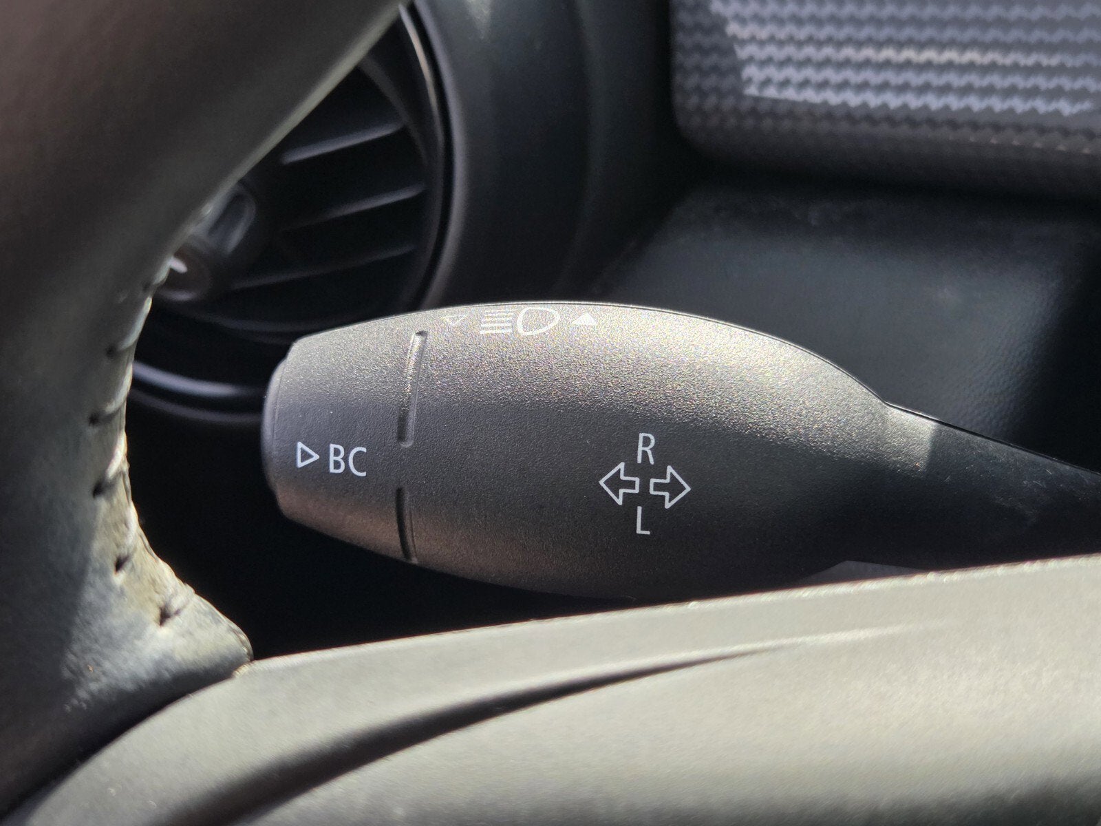 2018 MINI HARDTOP 2 DOOR Base