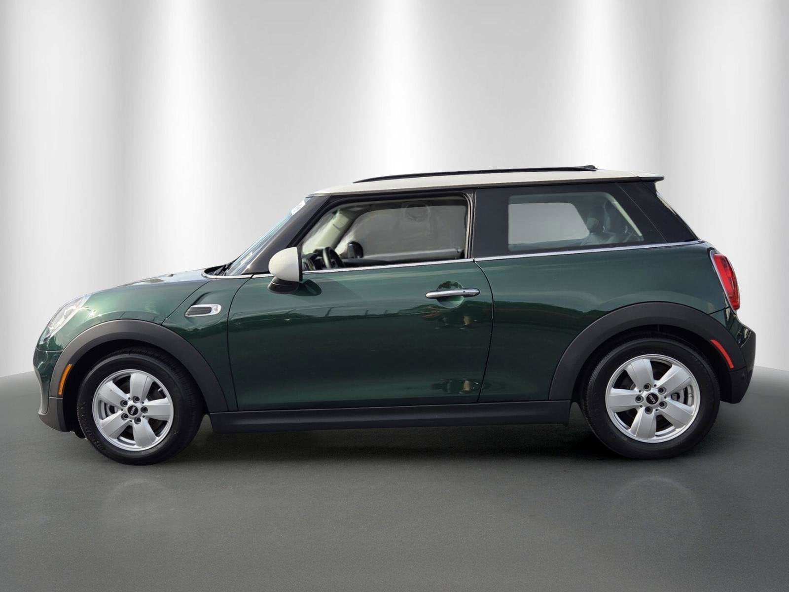 2018 MINI HARDTOP 2 DOOR Base
