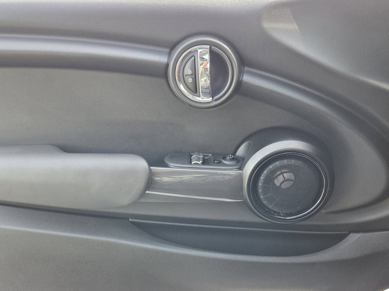 2018 MINI HARDTOP 2 DOOR Base