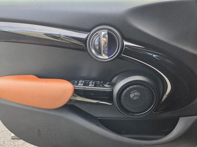 2020 MINI HARDTOP 4 DOOR Iconic