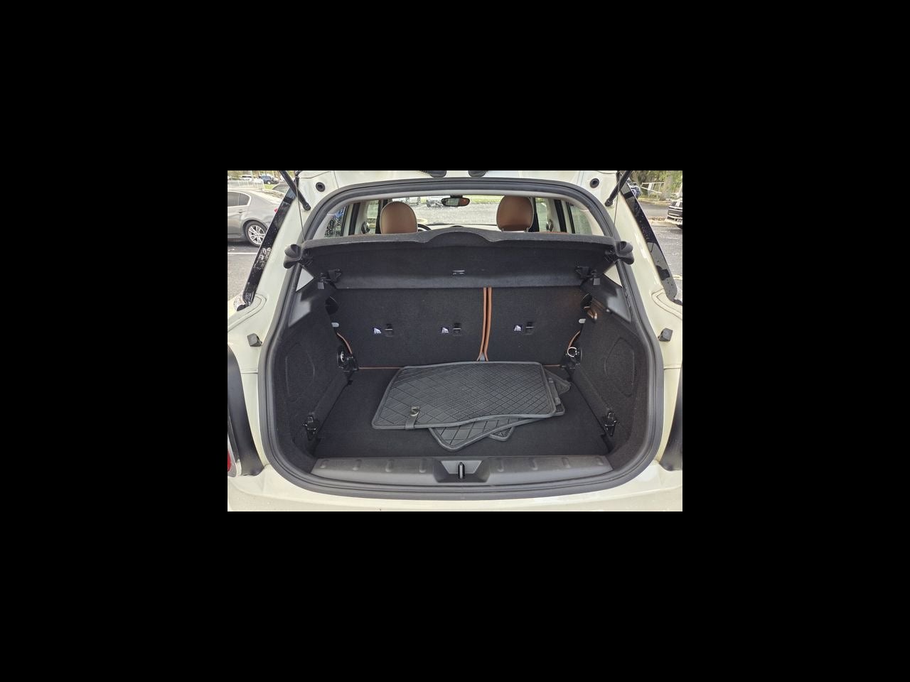 2020 MINI HARDTOP 4 DOOR Iconic