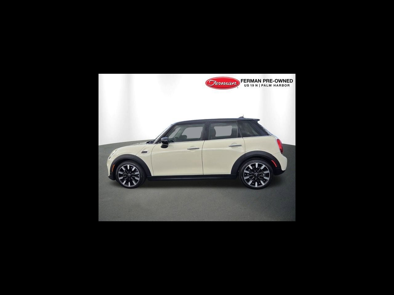 2020 MINI HARDTOP 4 DOOR Iconic