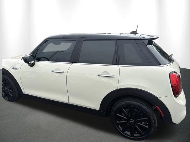 2021 MINI HARDTOP 4 DOOR CLASSIC