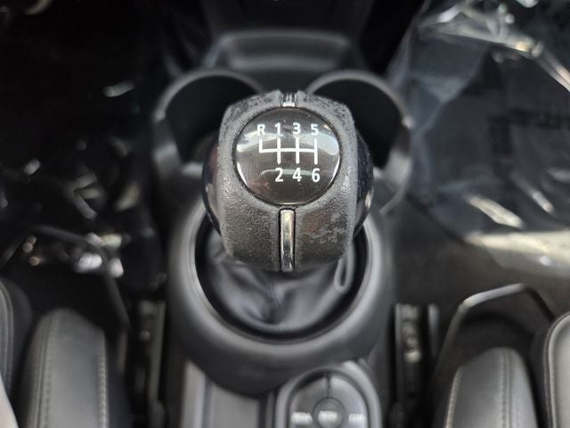 2021 MINI HARDTOP 4 DOOR Signature