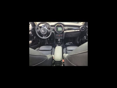2021 MINI HARDTOP 4 DOOR Signature