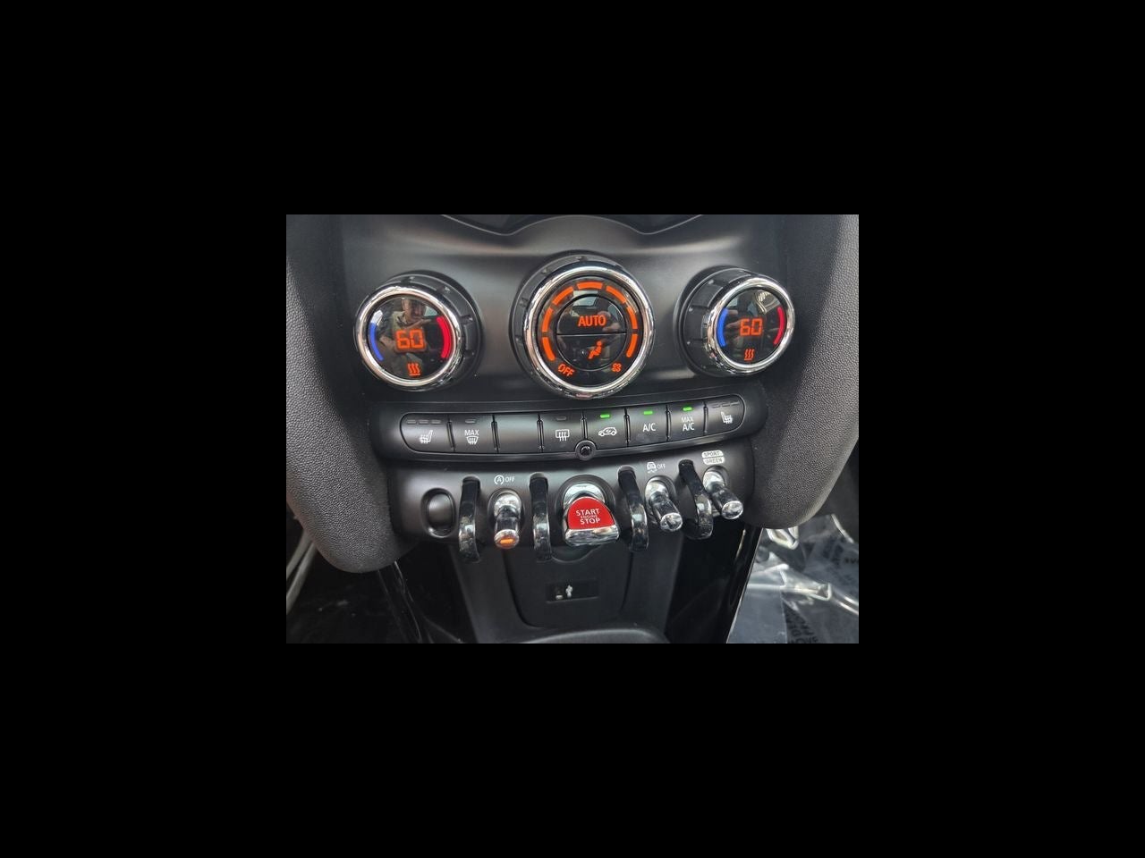 2021 MINI HARDTOP 4 DOOR Signature