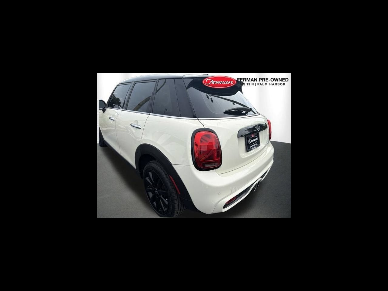 2021 MINI HARDTOP 4 DOOR CLASSIC
