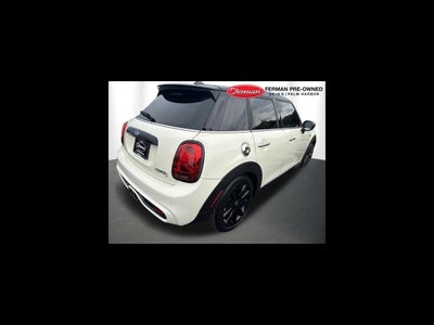 2021 MINI HARDTOP 4 DOOR CLASSIC