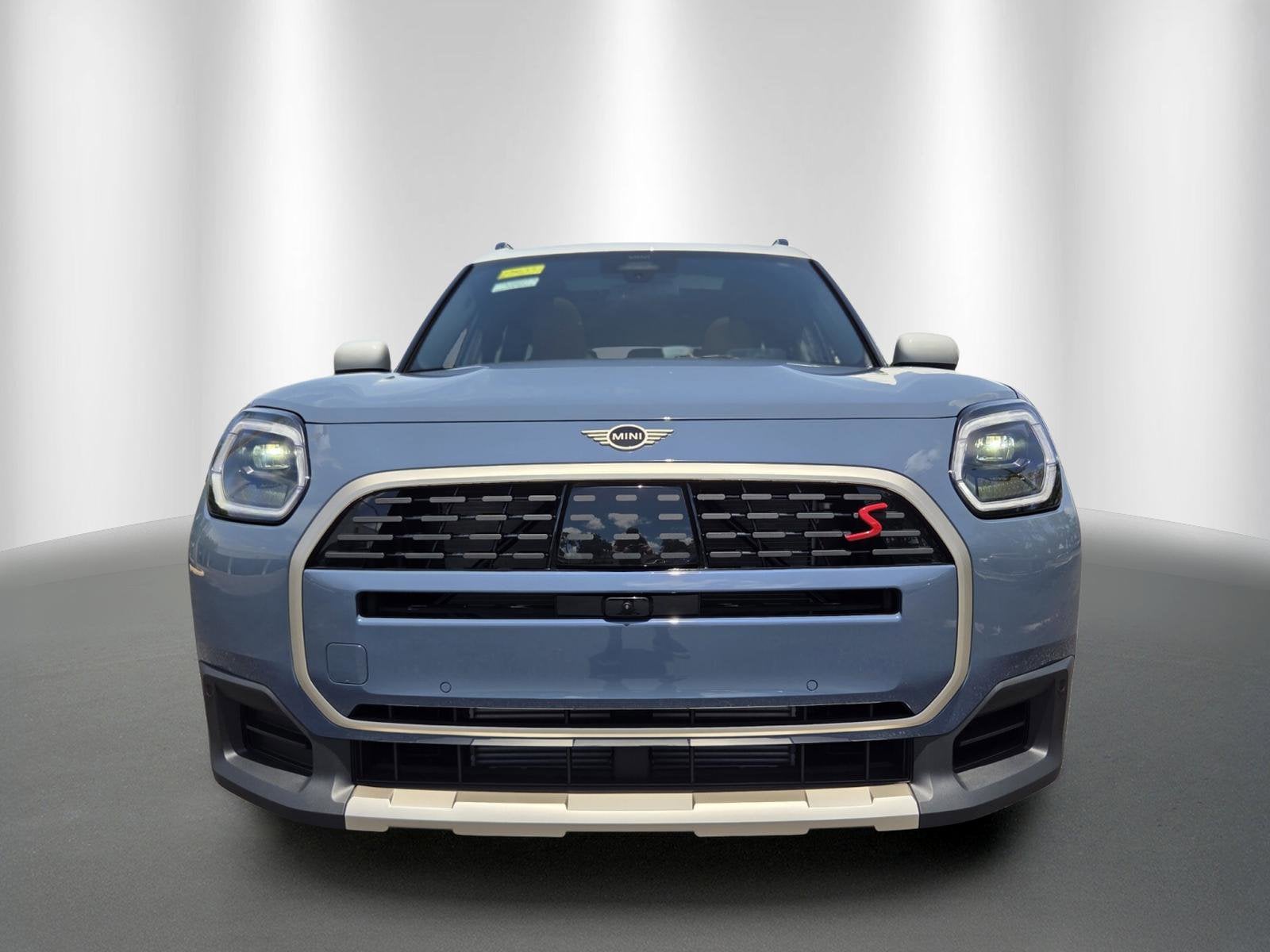 2027 MINI COUNTRYMAN ICONIC