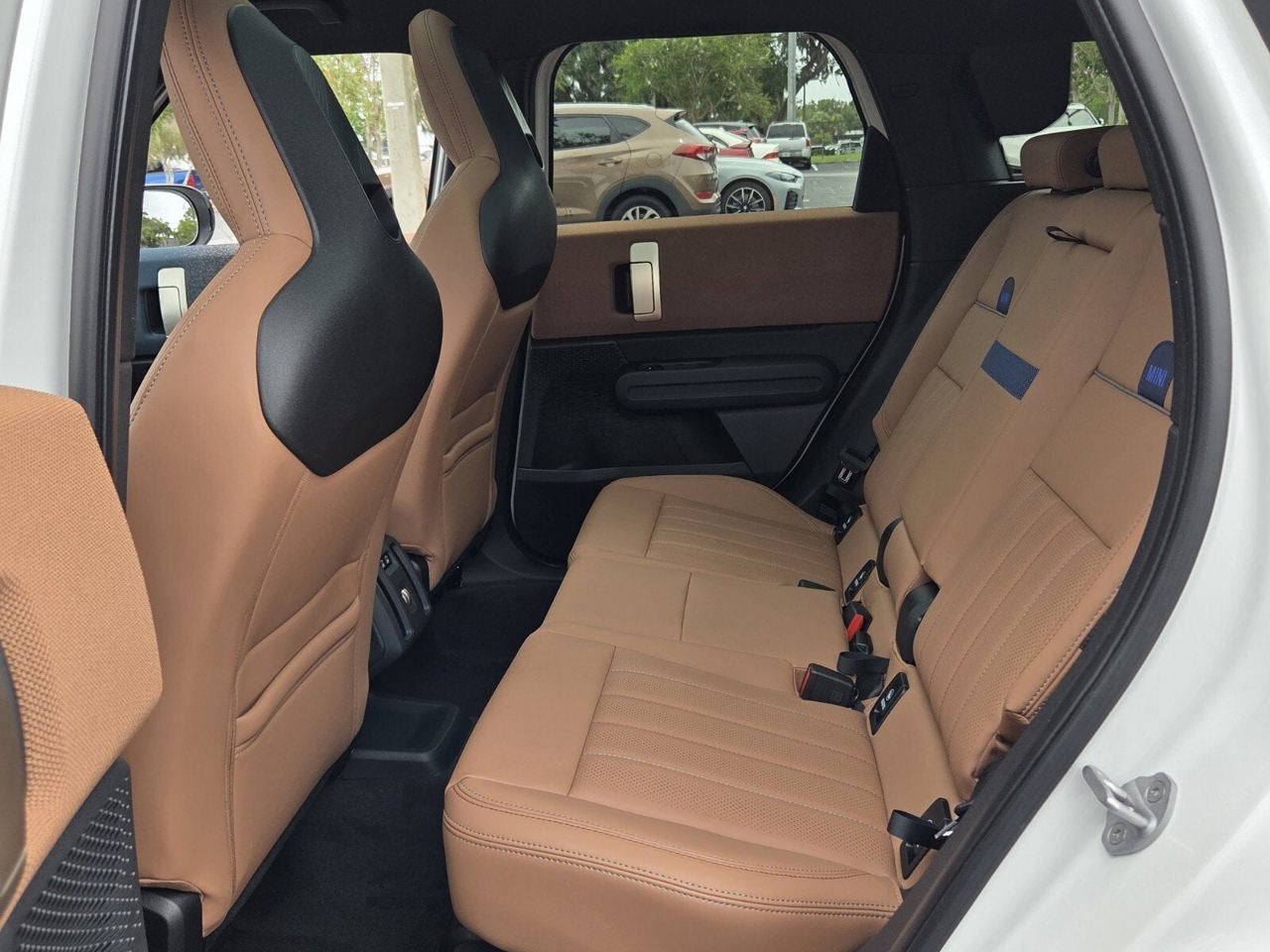 2027 MINI COUNTRYMAN ICONIC