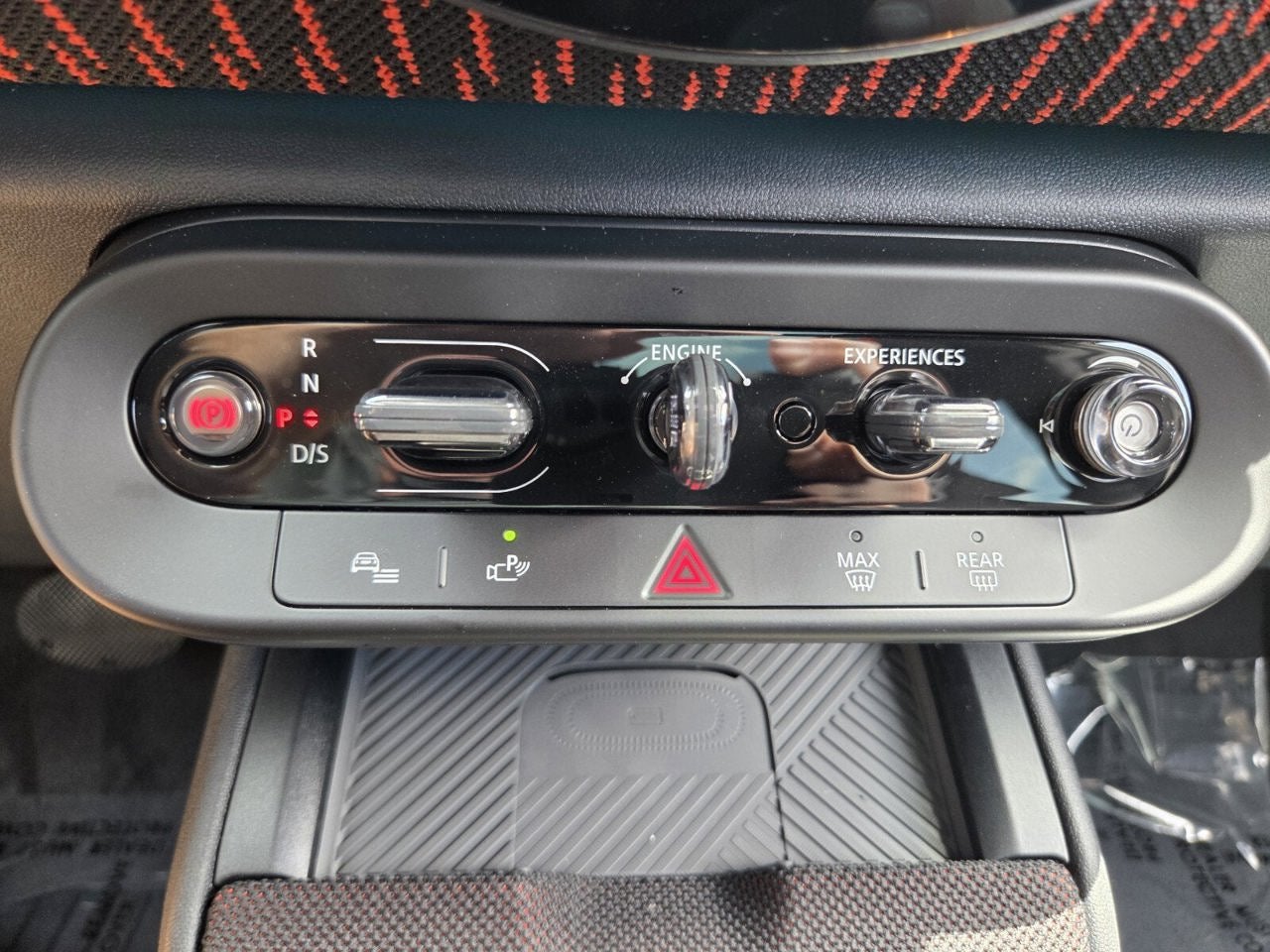 2027 MINI COUNTRYMAN ICONIC