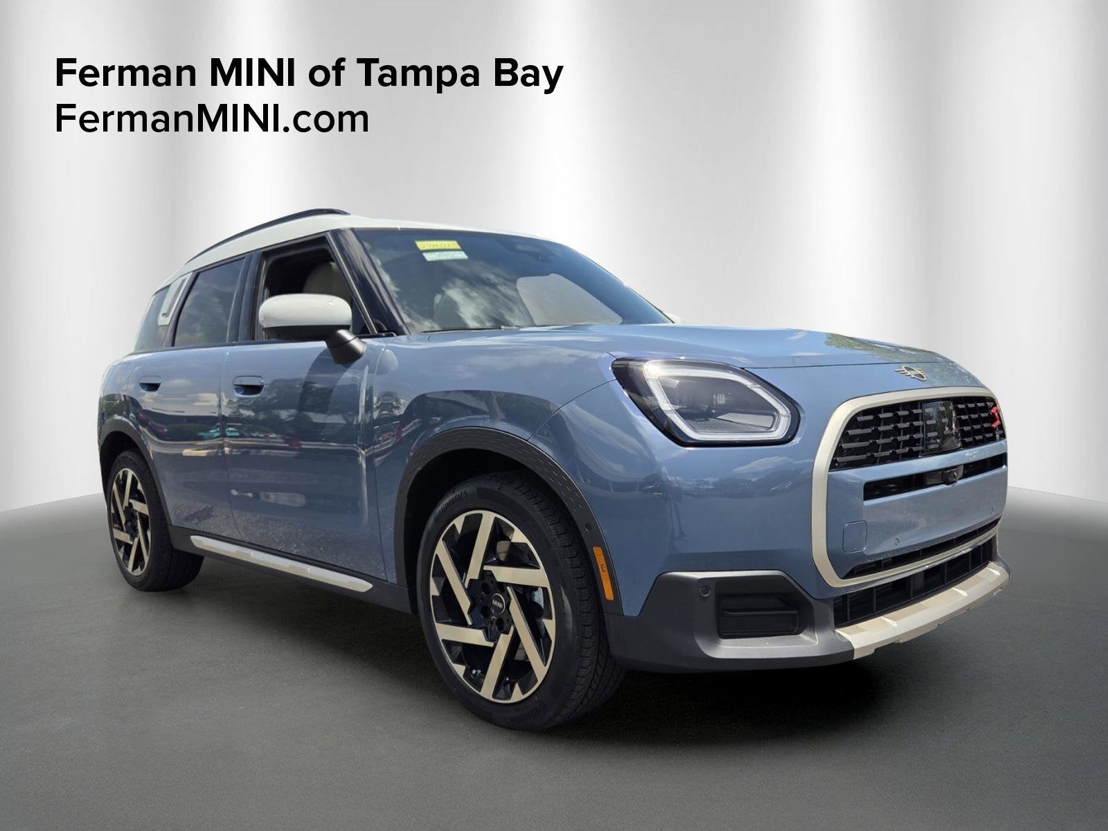 2027 MINI COUNTRYMAN ICONIC