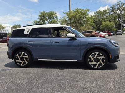 2027 MINI COUNTRYMAN ICONIC