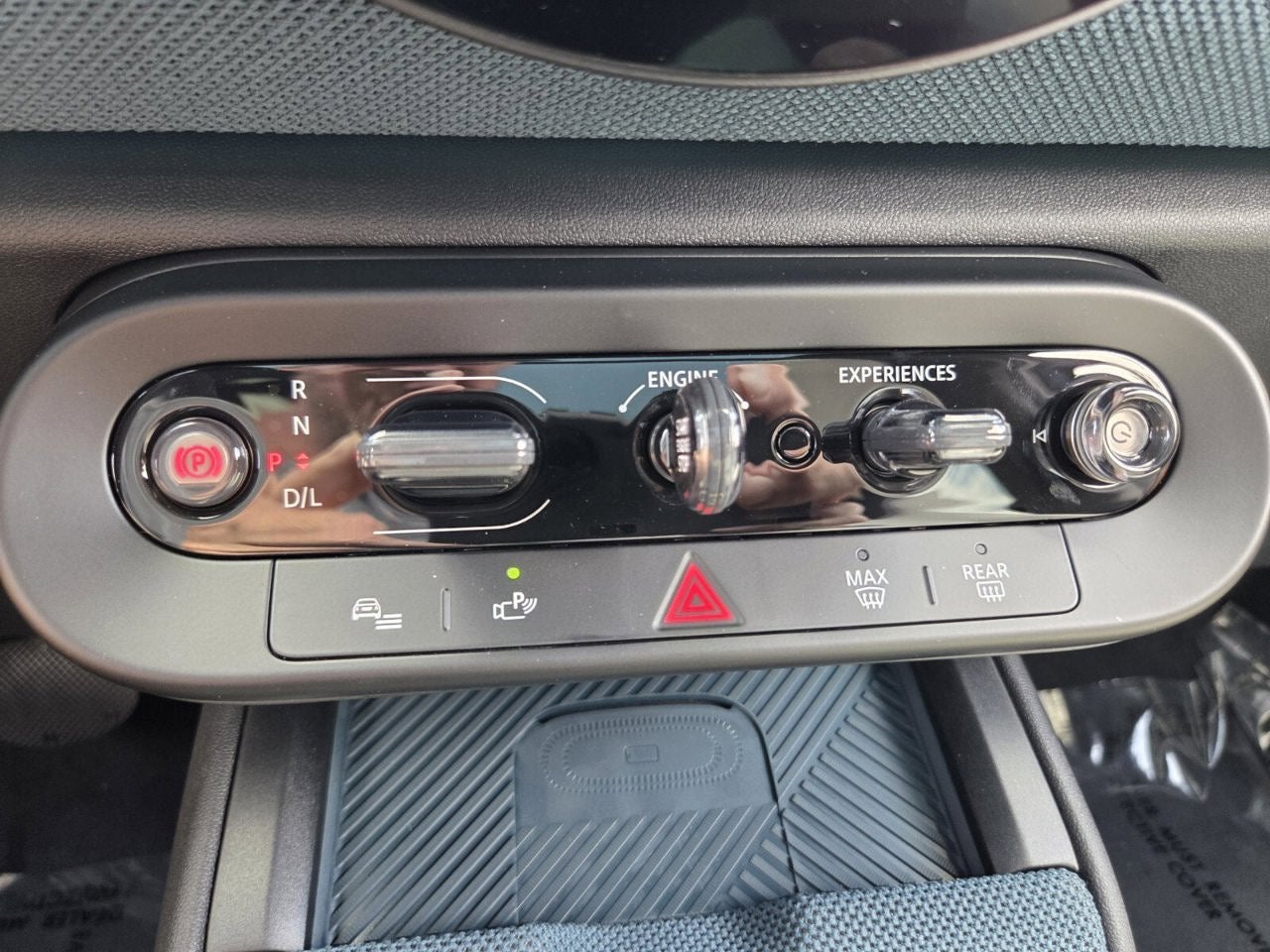 2027 MINI COUNTRYMAN ICONIC