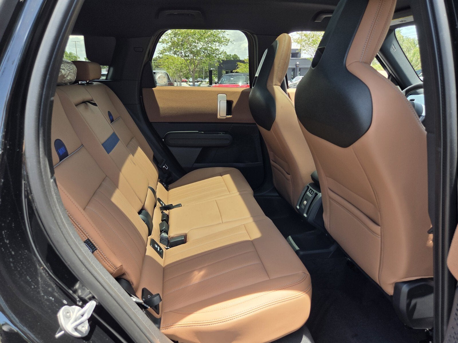 2027 MINI COUNTRYMAN ICONIC