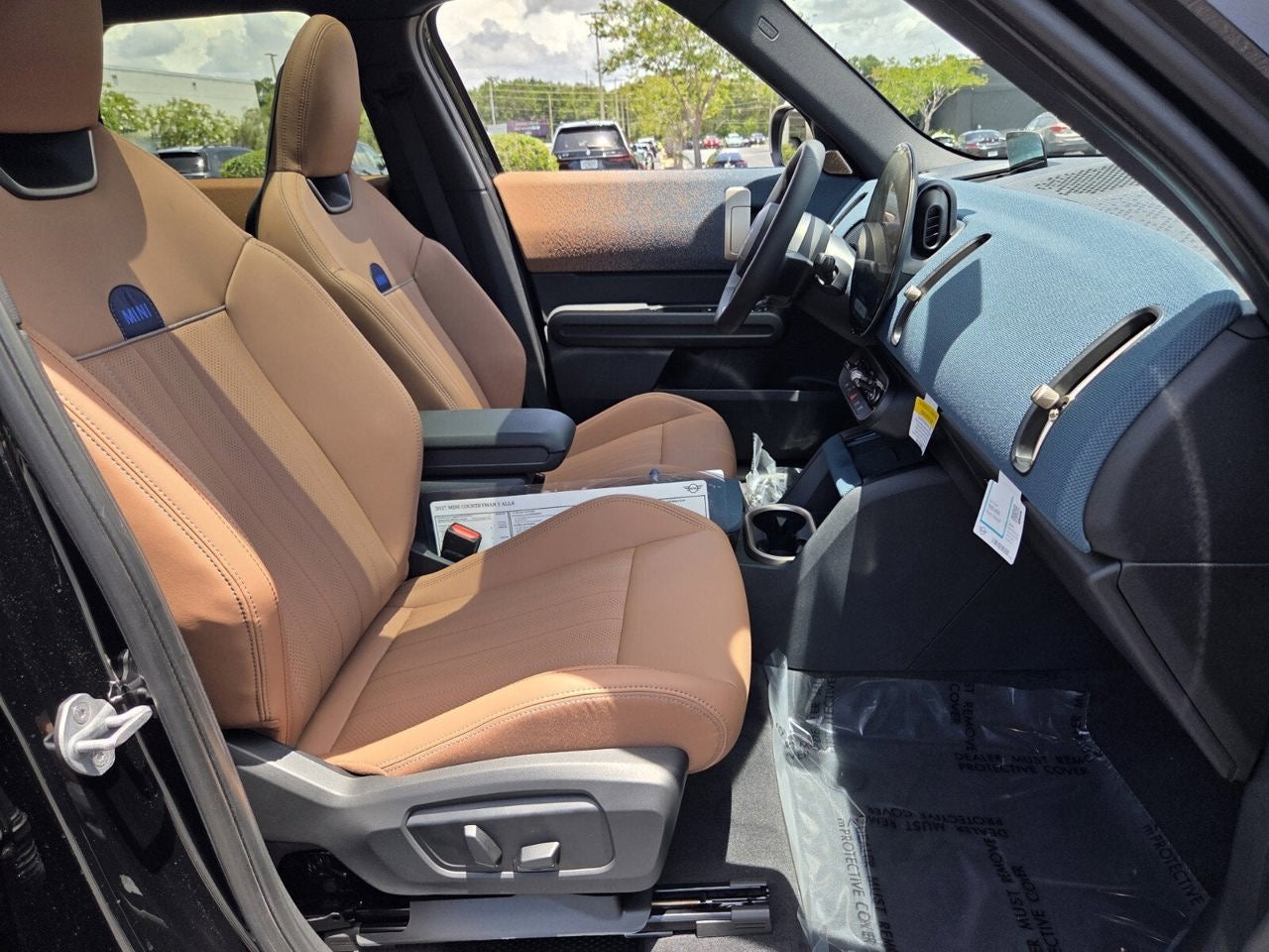 2027 MINI COUNTRYMAN ICONIC