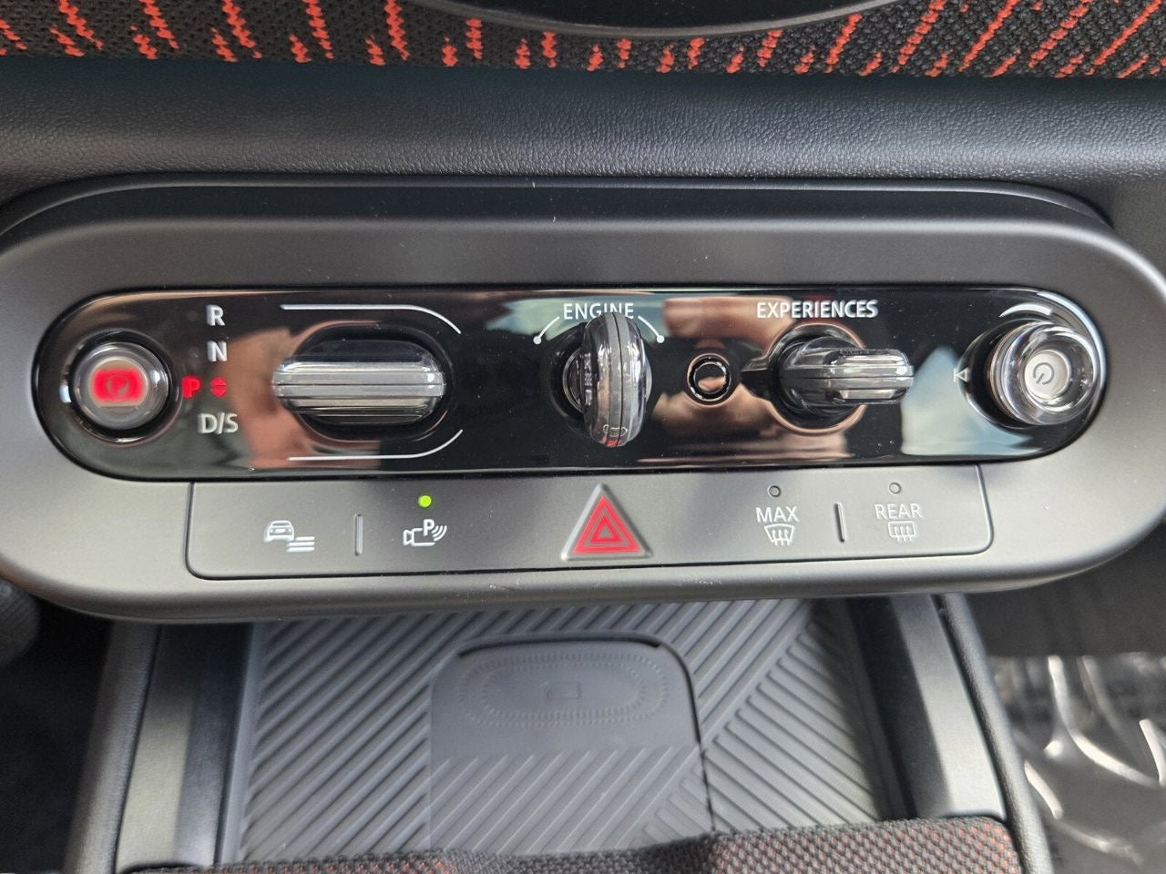 2027 MINI COUNTRYMAN ICONIC