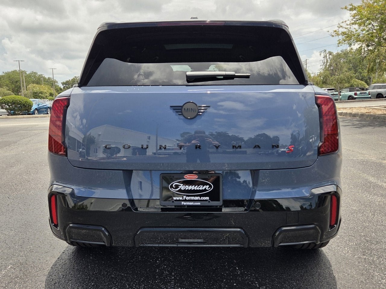 2027 MINI COUNTRYMAN ICONIC