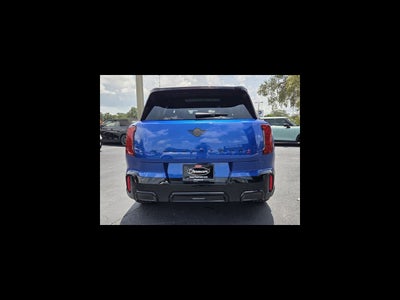 2027 MINI COUNTRYMAN ICONIC