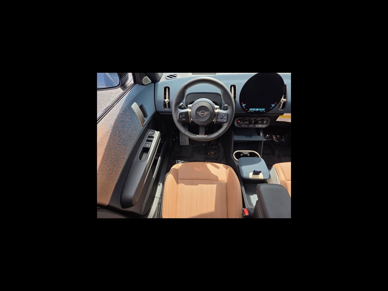 2027 MINI COUNTRYMAN ICONIC