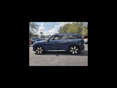 2027 MINI COUNTRYMAN ICONIC