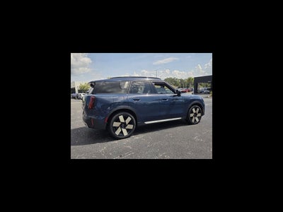 2027 MINI COUNTRYMAN ICONIC