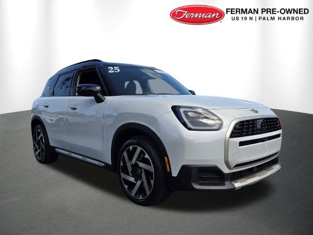 2025 MINI COUNTRYMAN Iconic
