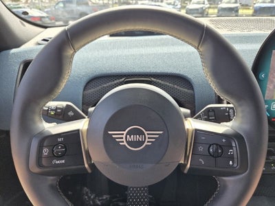 2025 MINI COUNTRYMAN Iconic