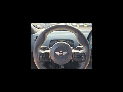 2025 MINI COUNTRYMAN Iconic