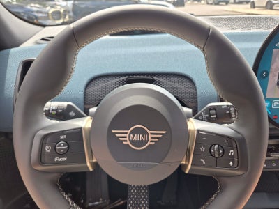 2027 MINI COUNTRYMAN ICONIC
