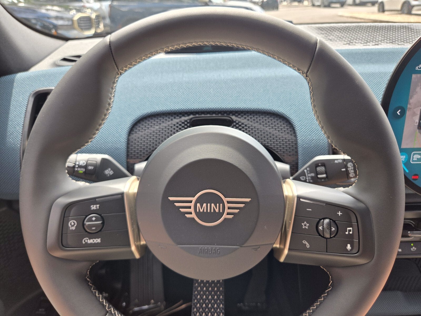 2027 MINI COUNTRYMAN ICONIC