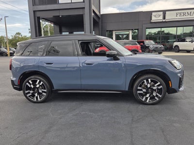 2027 MINI COUNTRYMAN ICONIC