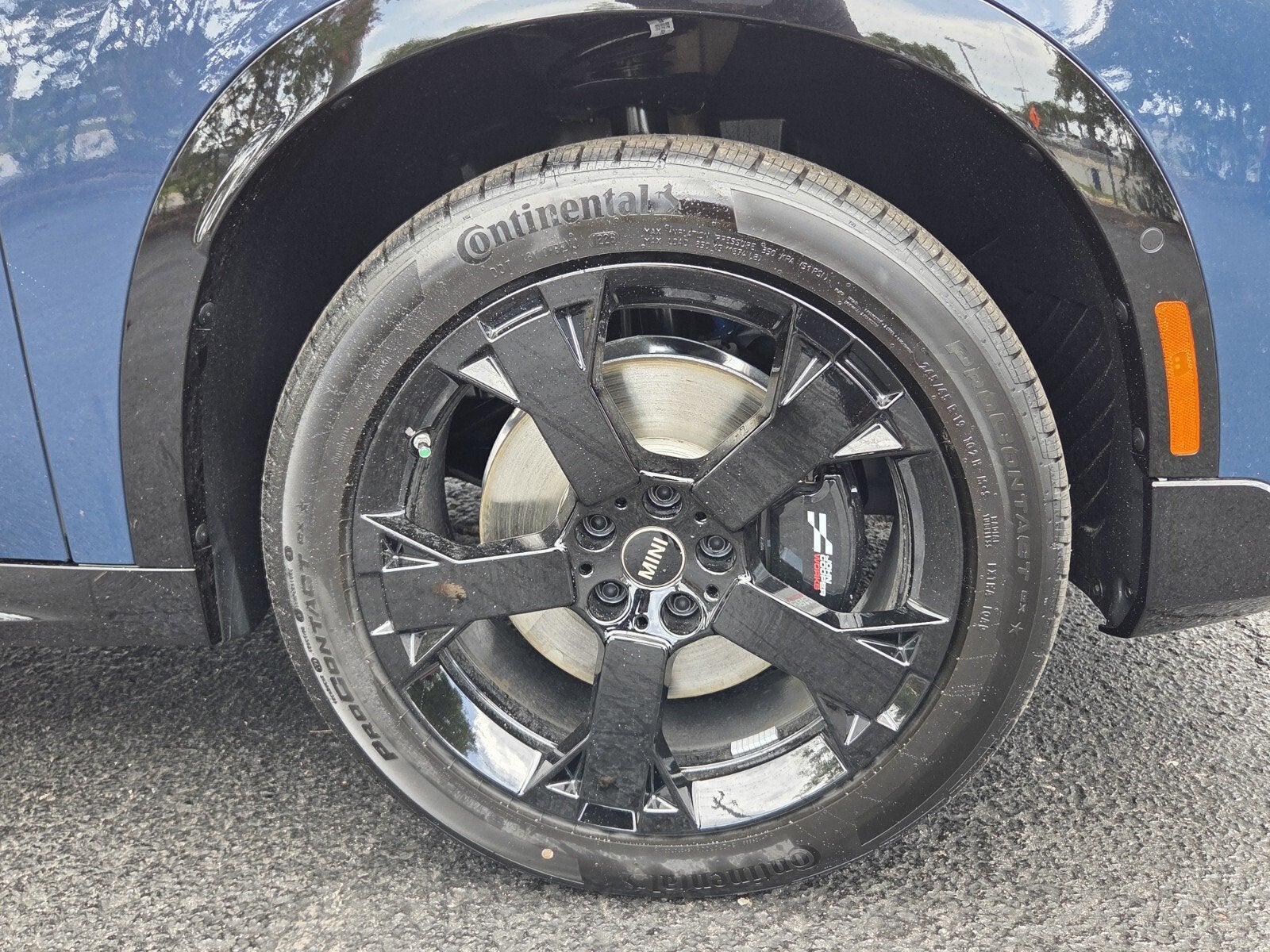 2027 MINI COUNTRYMAN ICONIC