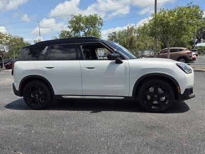 2027 MINI COUNTRYMAN ICONIC