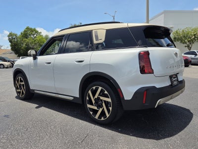 2027 MINI COUNTRYMAN ICONIC